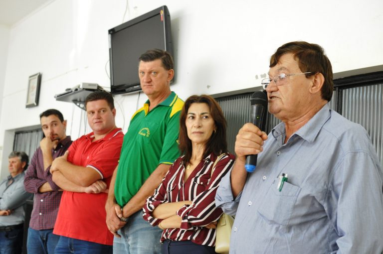 Tureta toma posse para mais 5 anos no Sindicato dos Trabalhadores