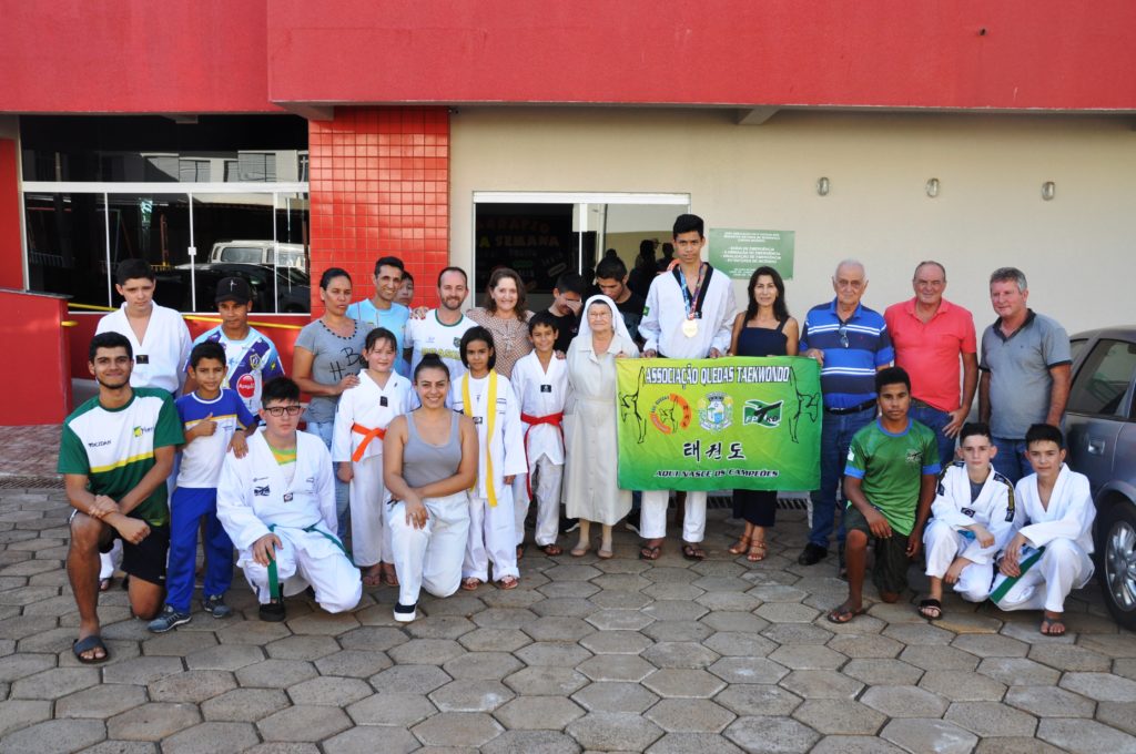 5 - Jornal Expoente Do Iguaçu