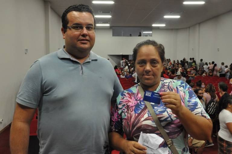 Quedas do Iguaçu: Mais de 600 famílias são beneficiadas com Cartão Comida Boa