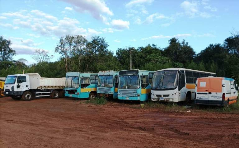 Sucatas e equipamentos antigos serão leiloados em junho pela prefeitura de Quedas do Iguaçu