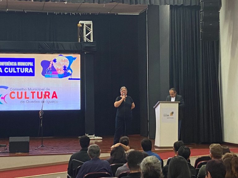 1ª Conferência de Cultura de Quedas do Iguaçu reúne conselho no Centro de Cultura