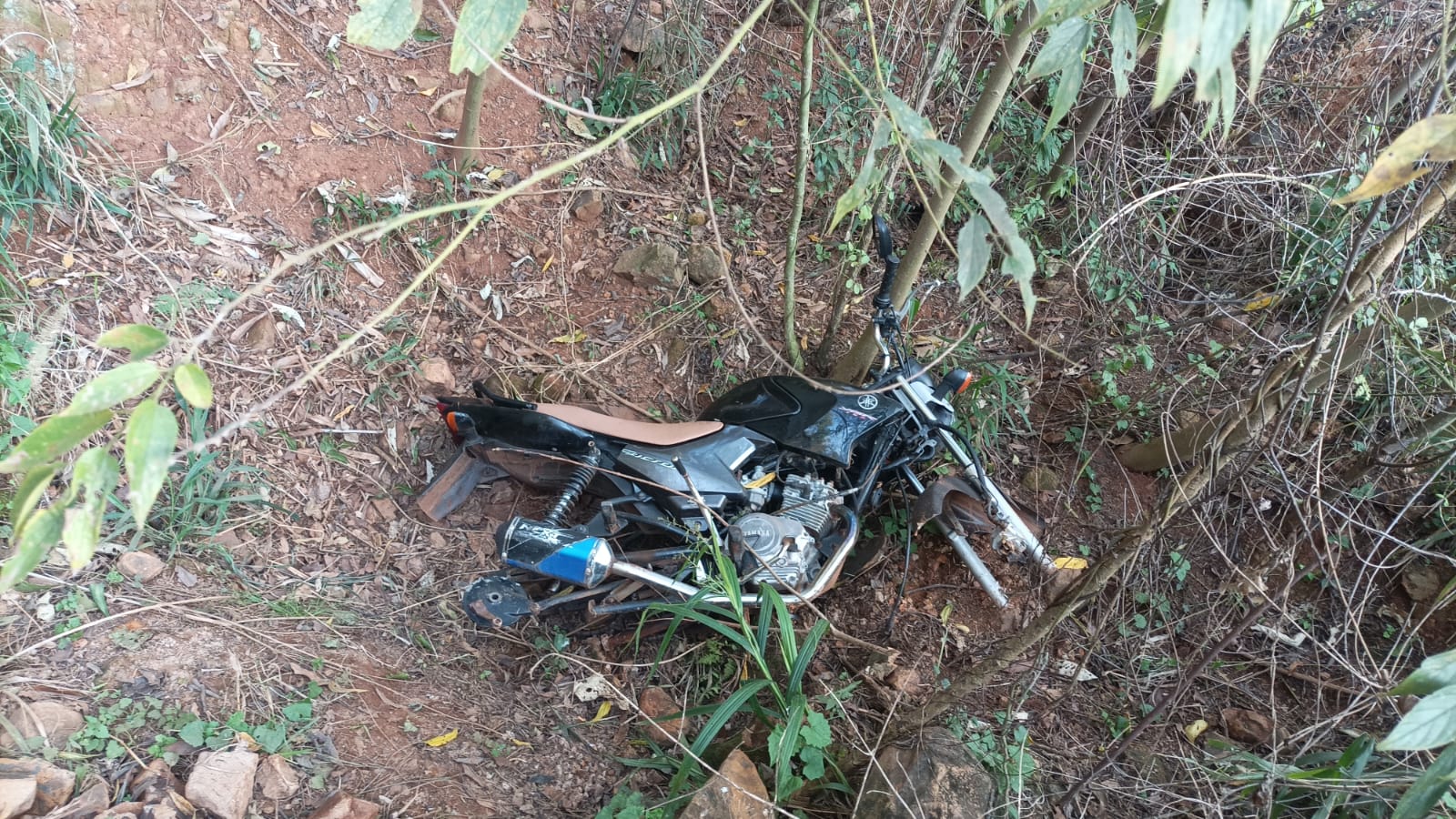 Polícia Militar (Rotam) prende autores do furto de uma motocicleta