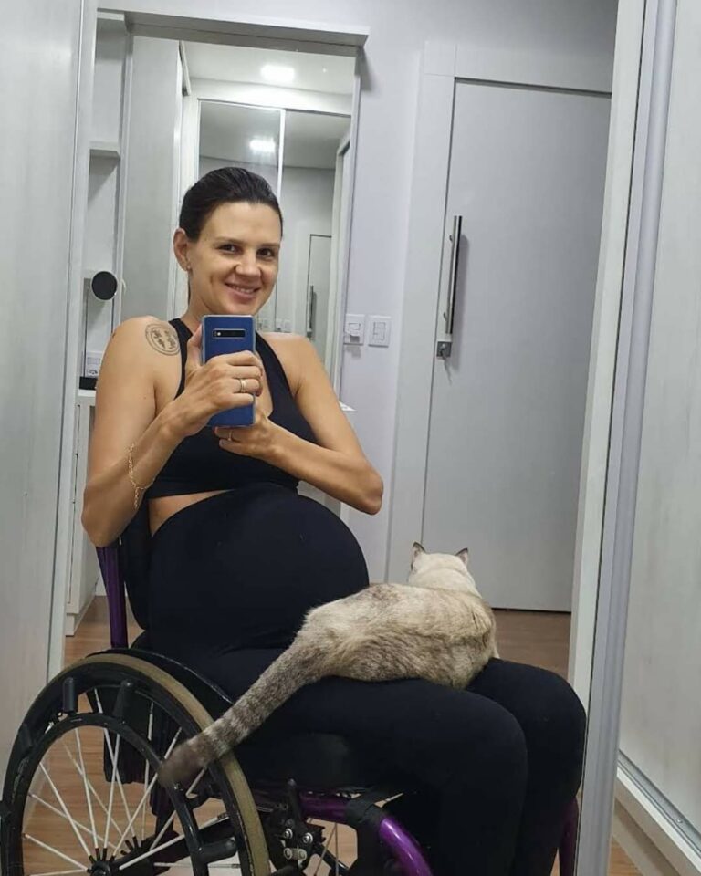 Cadeirante Vanessa Formolo sofre atropelamento no centro de Quedas do Iguaçu
