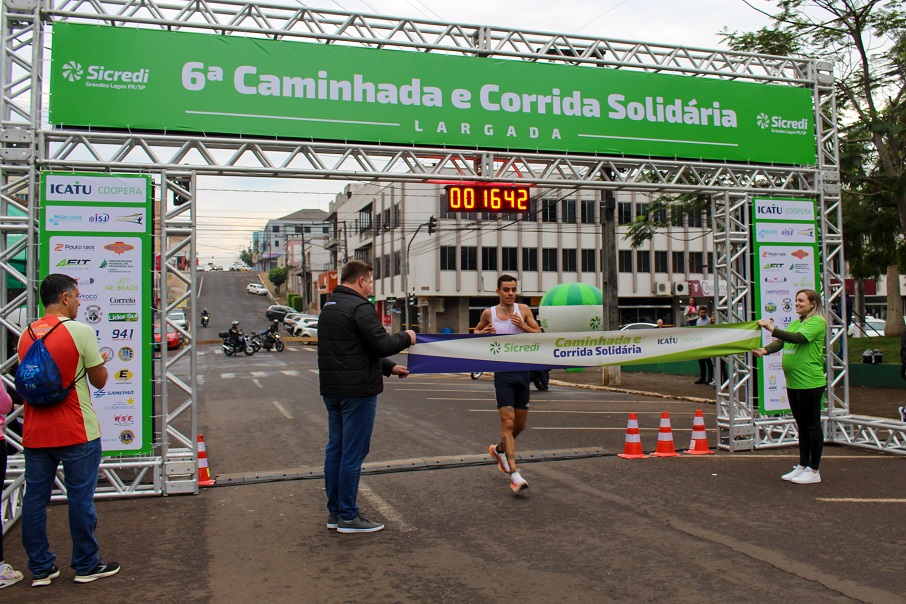 6A Caminhada E Corrida Solidaria Sicredi 1 - Jornal Expoente Do Iguaçu